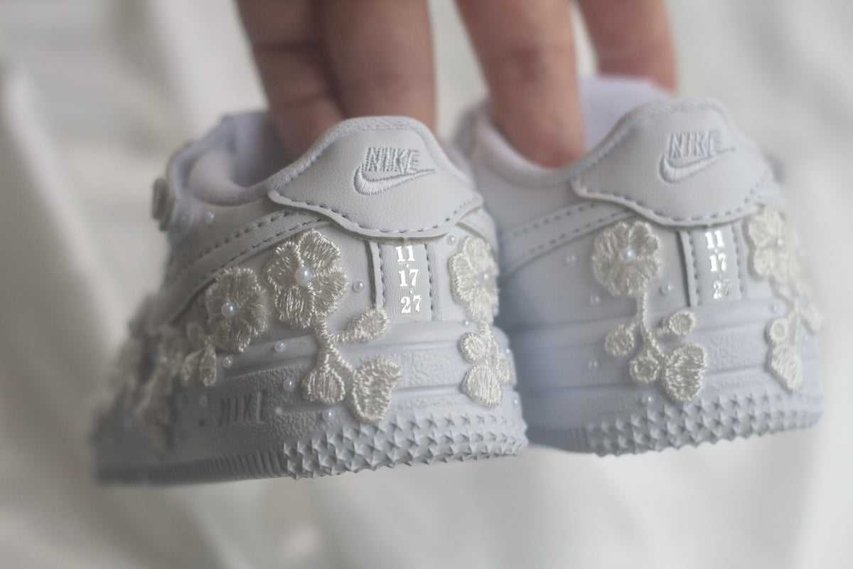 Lace Pearl Toddler Children's Sneaker