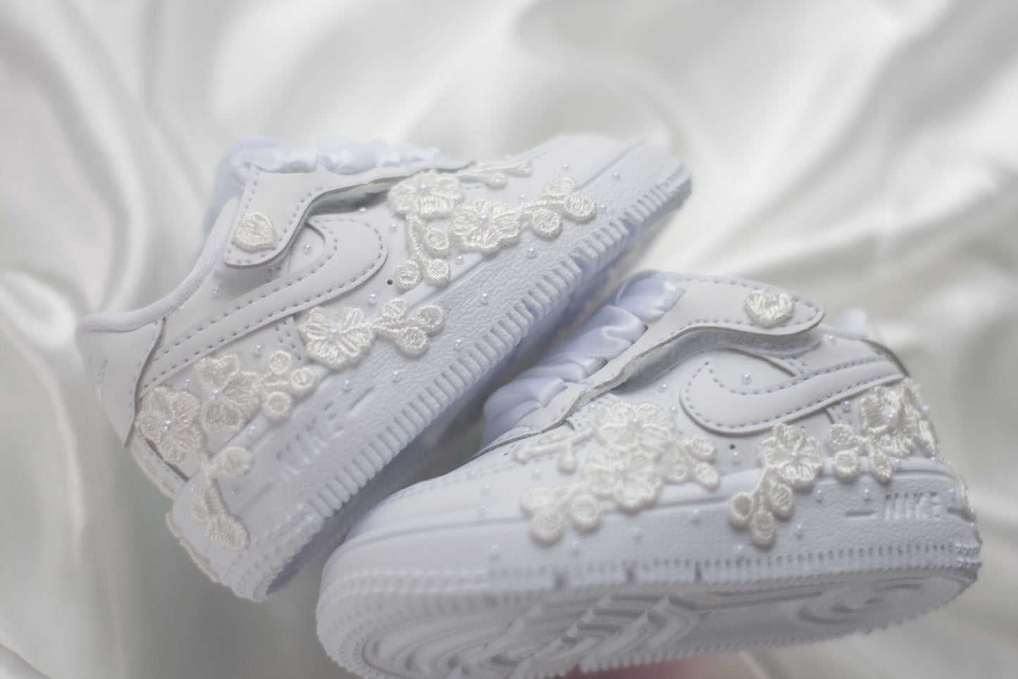 Lace Pearl Toddler Children's Sneaker